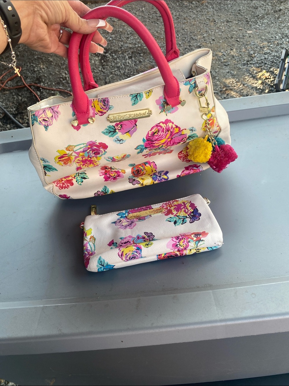 Betsey Johnson White Floral Shoulder Bag with Pink Handles and Matching Wallet